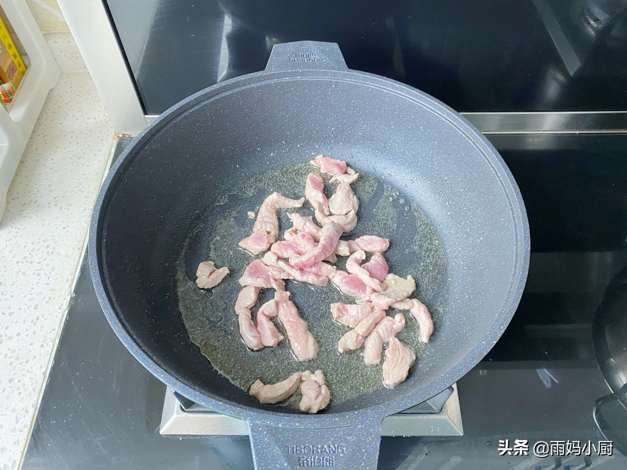 包菜炒肉怎么做好吃（简单又好吃的包菜炒肉做法）