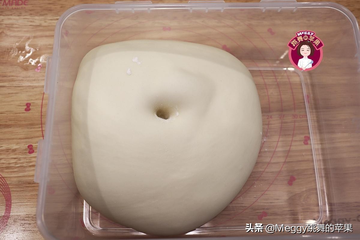 终于找到面包柔软拉丝的好方法，放3天都不硬，再也不怕挨饿了