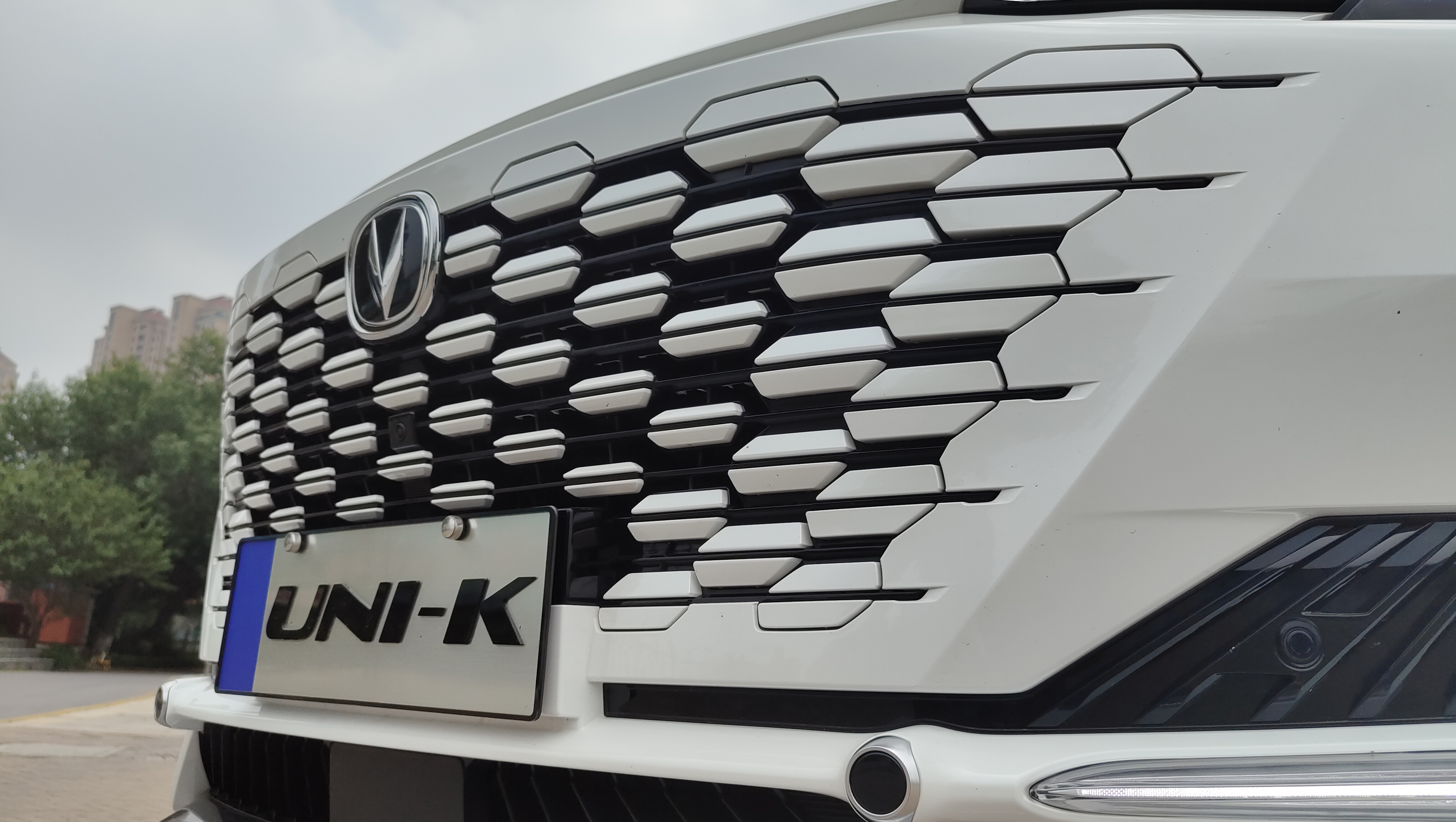 不到20万大五座中型SUV，长安UNI-K能跟冠道拼一拼吗？