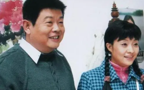 傅彪去世16年，承诺帮他养儿子的葛优，做到了吗？