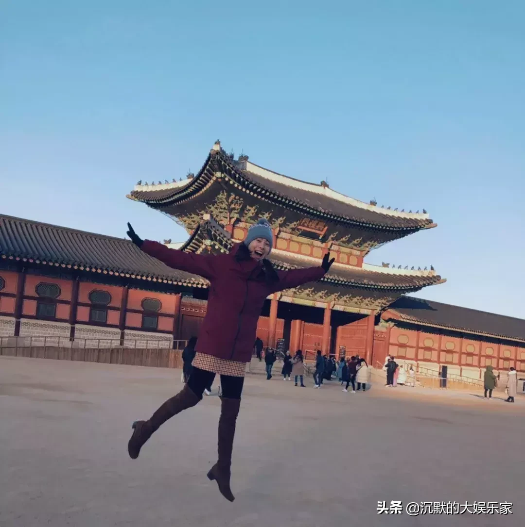 被豪门“抛弃”的梁洛施,真的很惨吗?