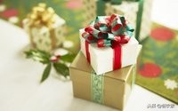 今晚平安夜！必备款、浪漫款、暖心款的3种礼物攻略，你选哪个？