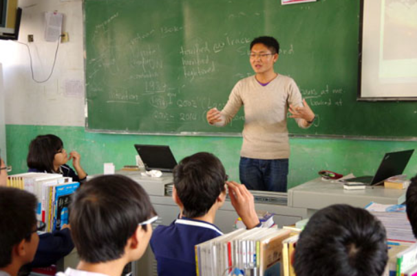 “为啥劝学生去技校，而不是鼓励他们上高中？”班主任给出答案