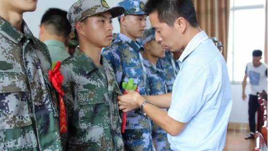 大学生当兵2年，可以拿到多少补助？大学生当兵的好处有哪些？