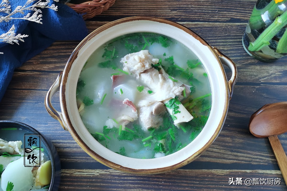 秋后多喝这道汤，汤白味鲜，好喝理气少打嗝，御凉风，温暖身子骨