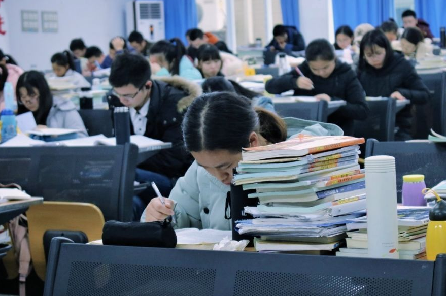 2022年全国硕士研究生招生考试时间安排公布