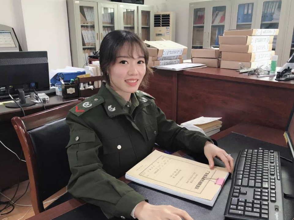 “大学生村官”走进人们视野，听起来很牛，工作起来就知道苦了