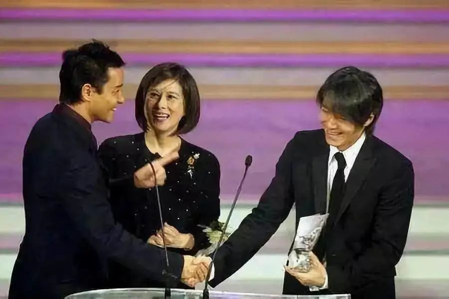 能懂周星驰的，只剩梁朝伟了