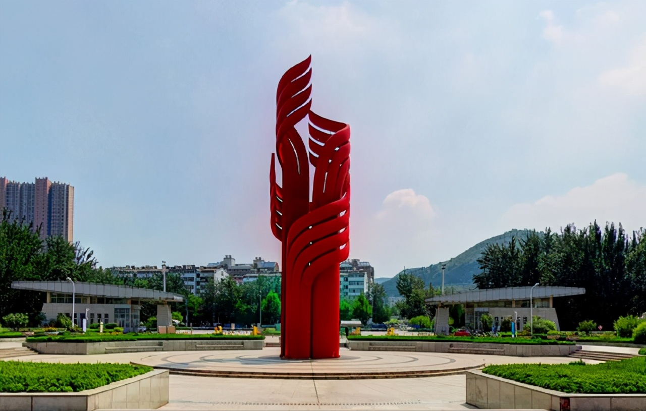 山东济南大学、烟台大学两所高校，实力怎样？适合报考吗？