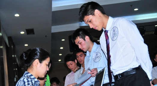 国企南方航空启动招聘，待遇优厚但门槛高，满足条件的可以去试试