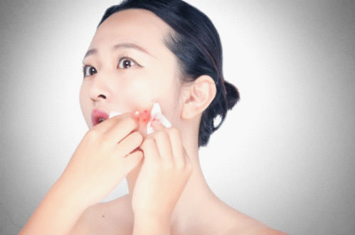 毛孔堵塞怎么办？不妨试试这三招