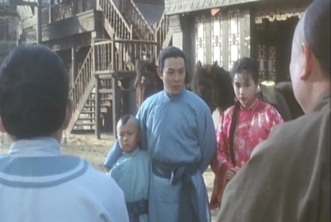 1993年，投资商点名李连杰拍“少林五祖”，导演王晶耍了个小聪明