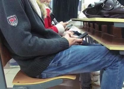 当代大学生必须学习的校园礼仪