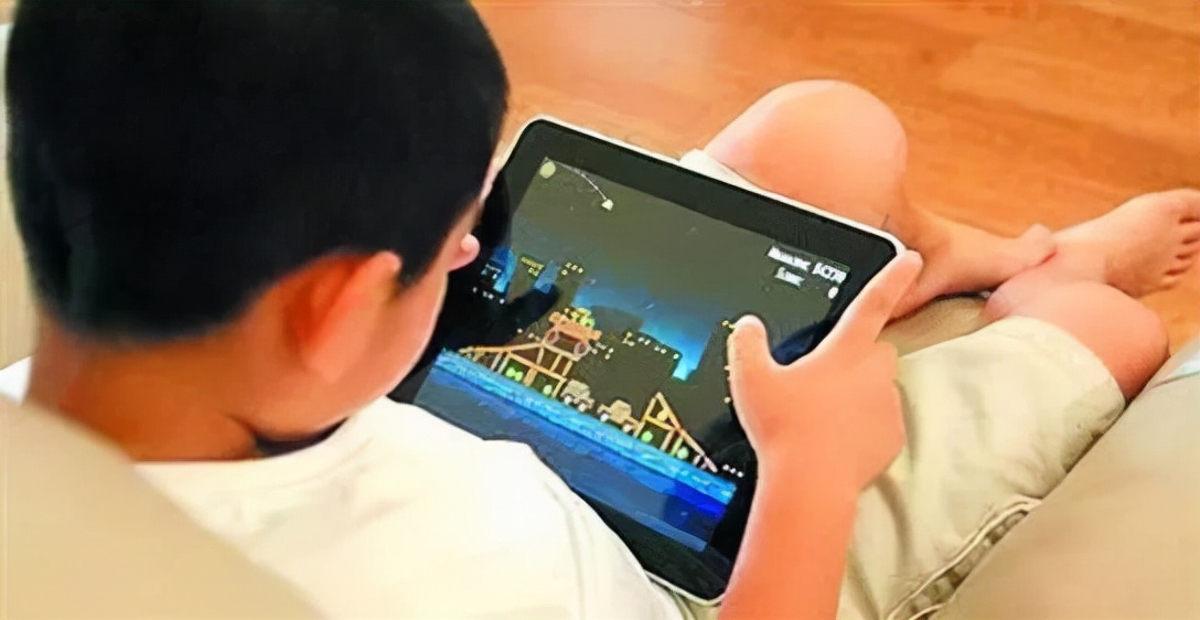 真·心灵相通！00后双胞胎同分考清华，连专业都一样