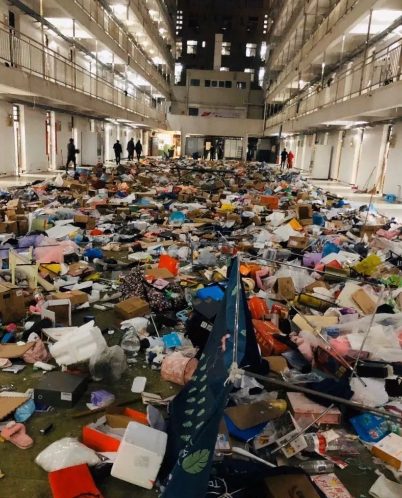 疫情期间征用武汉高校宿舍，怎么成了“好心办坏事”？