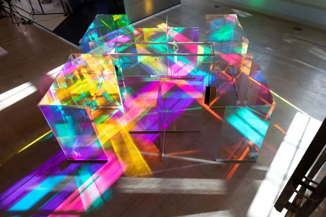 用幻彩做设计，是怎样一种惊艳？