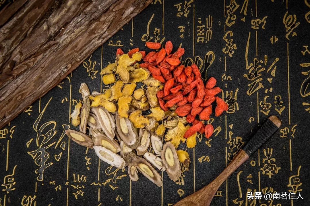 只要99！《南糯山·螃蟹脚》：药香高扬，清甜爽滑！加量不加价