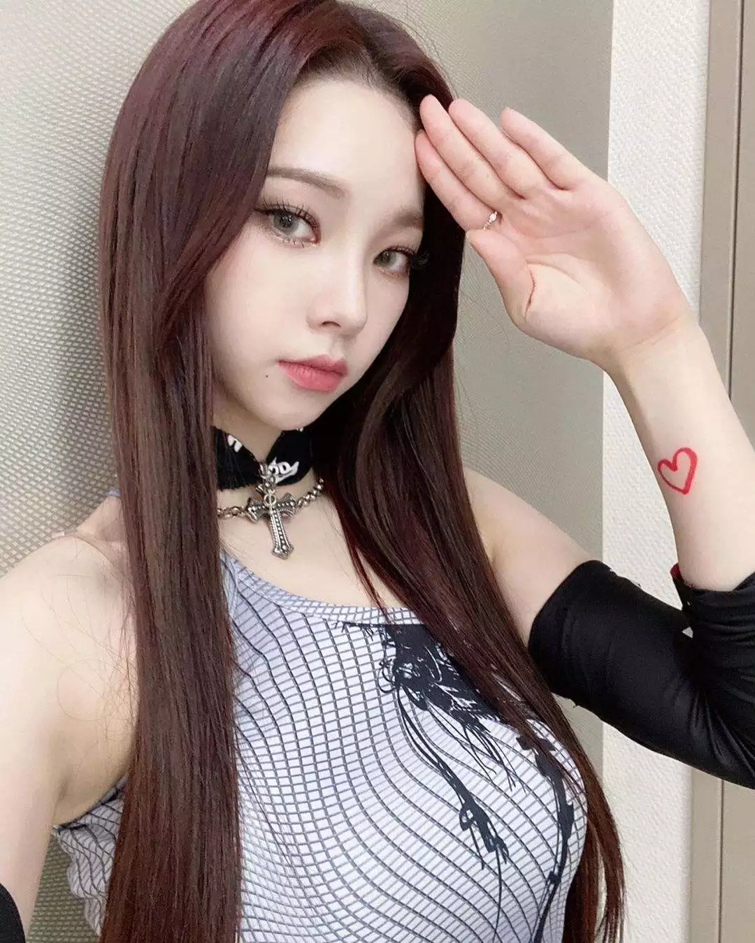 SM同门师兄妹NCT廷佑和aespa Karina