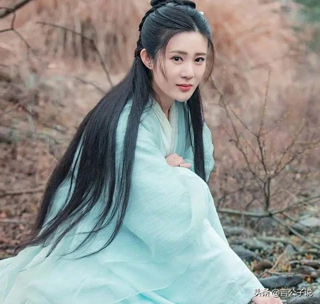 10大“秘史美人”今昔对比，有人改名退圈，有人成导演“小女友”