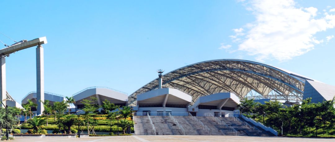 广东最贵的大学来了，每年学费95000元