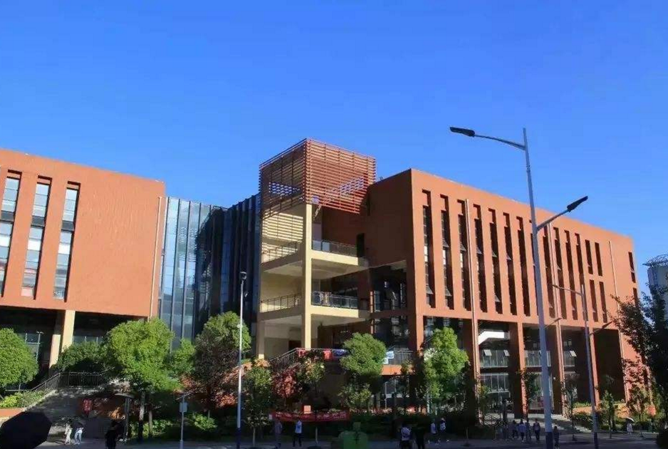 同样的大学，“分校”和“分校区”有何区别，看完你就知道了