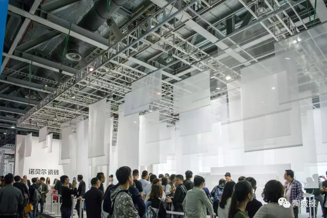 诺贝尔、新明珠、鹰牌2086、蒙娜丽莎……广州设计周，陶企人气很旺