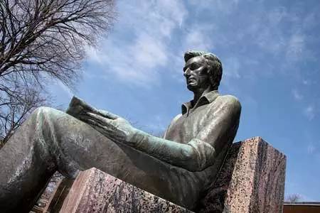 北大今年最小本科生，年仅15岁，高考成绩696分，网友：神童