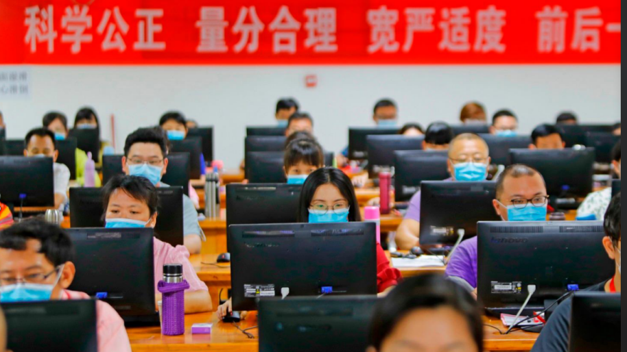 为啥高考要用“2B铅笔”？看完高考阅卷方式，学生：我爱2B铅笔