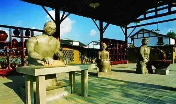 这是贵州村庄？感觉像欧洲童话小镇！春节自驾游就去这里耍！