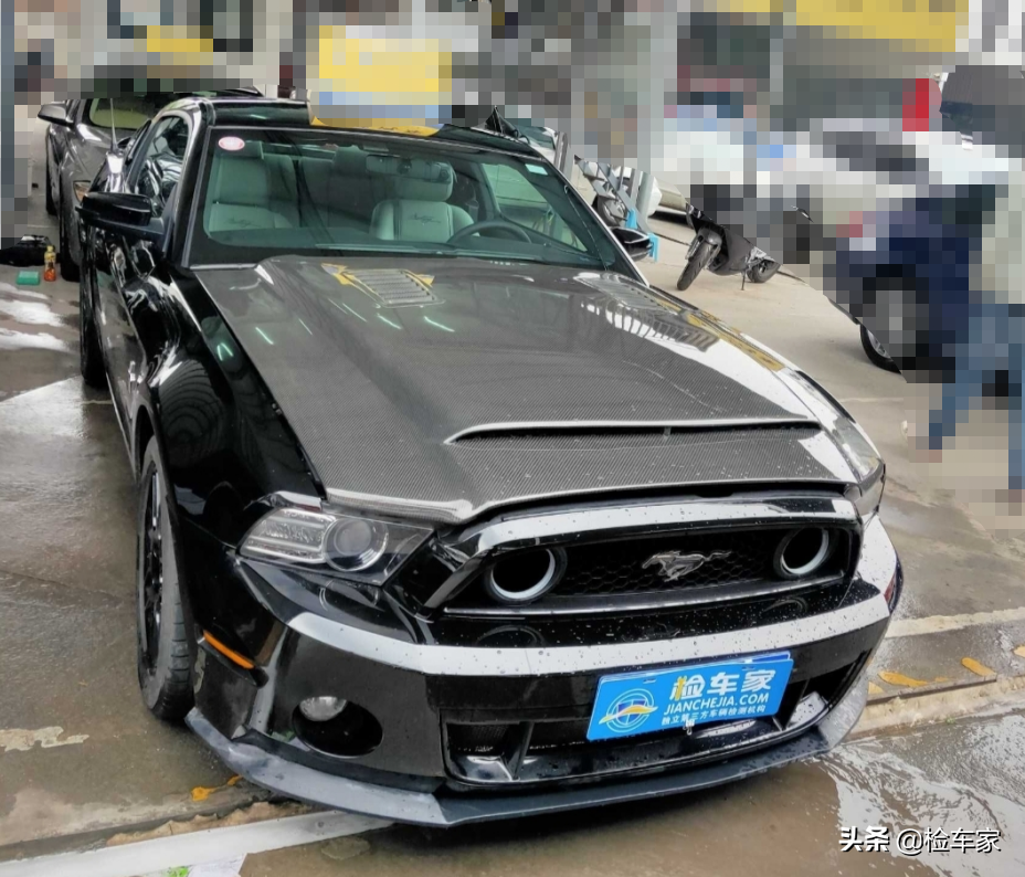 美式肌肉跑车的代表！这辆3.7的福特野马，开了7年还能卖23万？