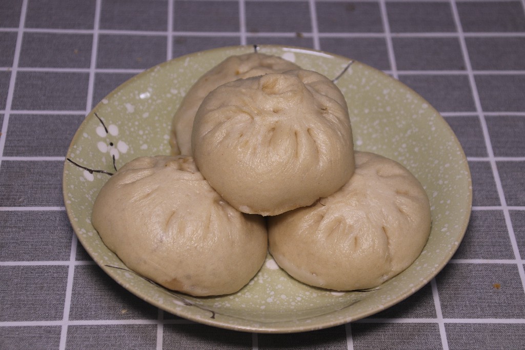 包饺子和面技巧：掌握正确方法制作美味包子饺子皮