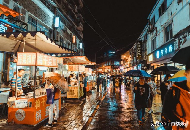 大学附近小旅馆众多，看着冷清到不倒闭，为何！内幕被揭开
