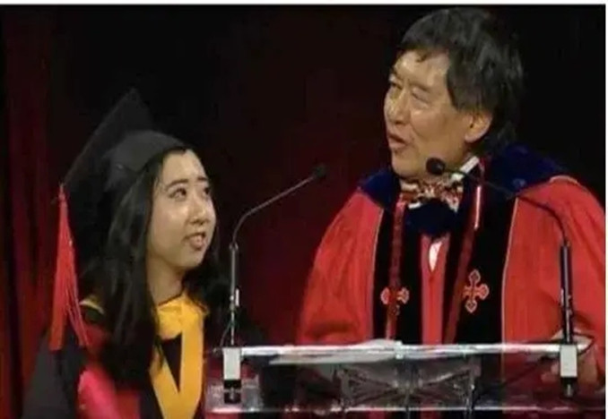 4年前，杨舒平说“美国空气是甜的”，如今这个女孩过得如何？