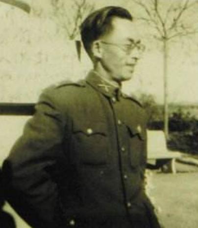 “红色特工”系列：潜伏敌人特务组织的红岩特工黎强