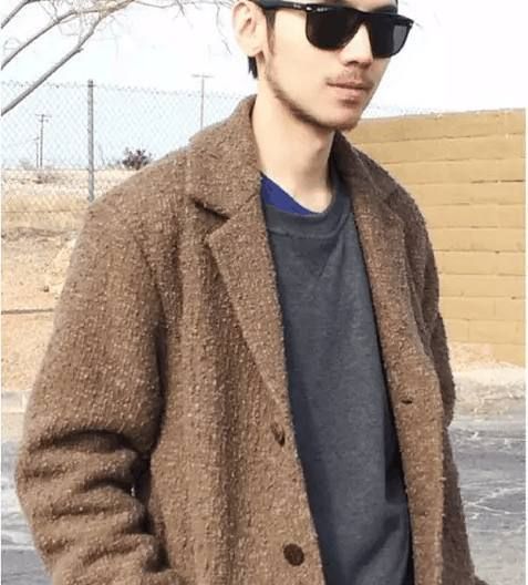 毒药李颖公司网红毒药微博照片