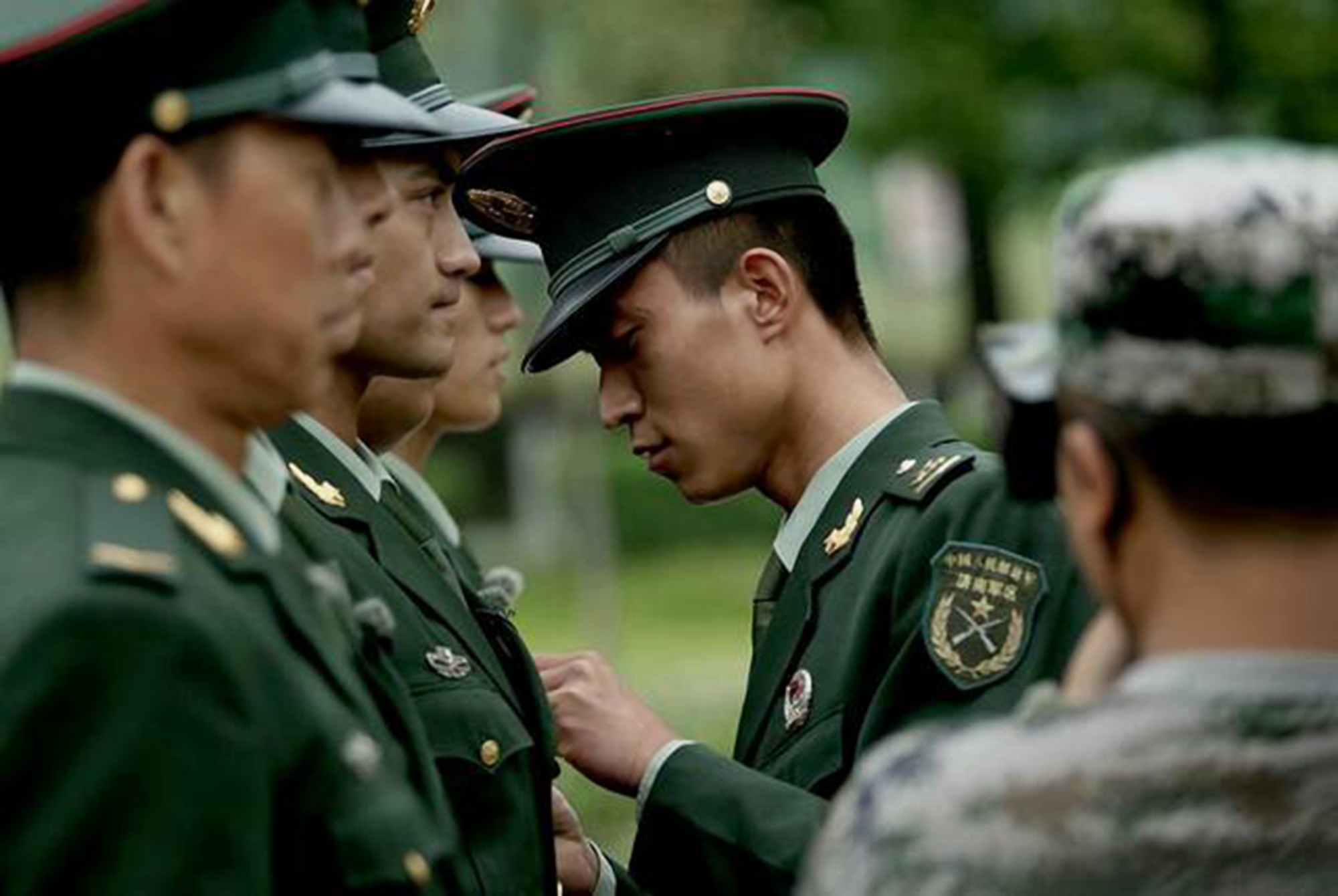 大學生當兵2年給多少錢(大學生參軍入伍待遇好)_百科_新聞_【免費發佈