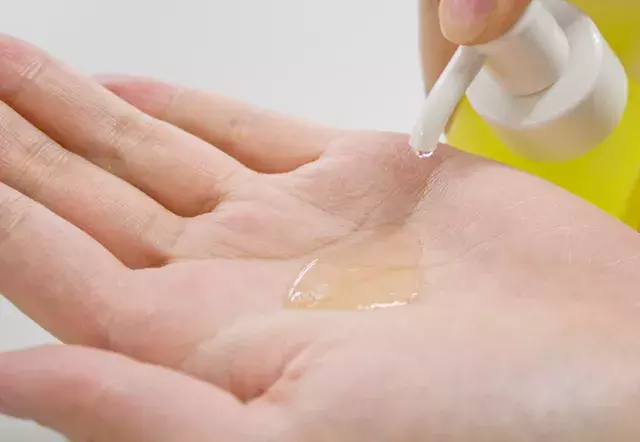 日本POLA旗下这个小众牌子THREE，"冷淡"贵妇风