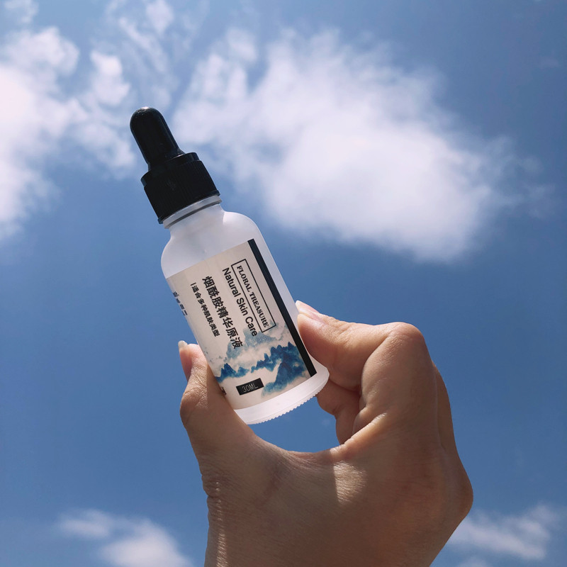 最好的精华液品牌排行(这些品牌的精华液有效细腻紧实肌肤、活化肌底让肌肤更显丝滑弹润)