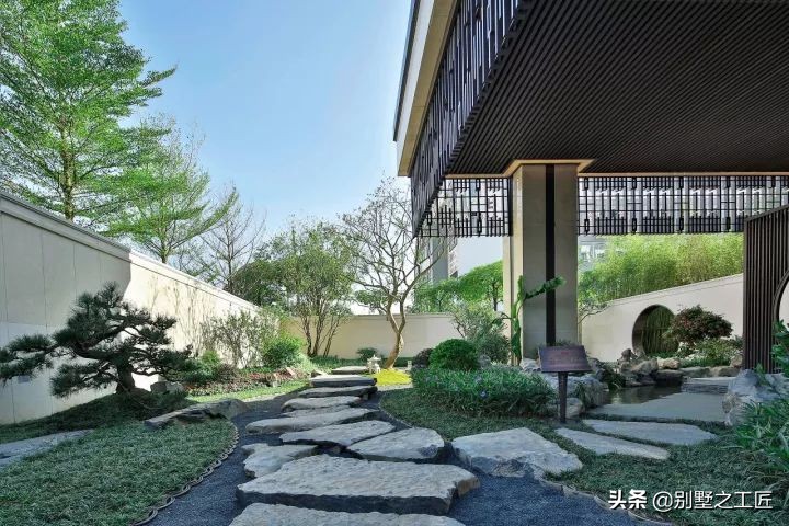 古香古色的中式宅院尽收眼底 分享值得拥有的简约新中式庭院花园