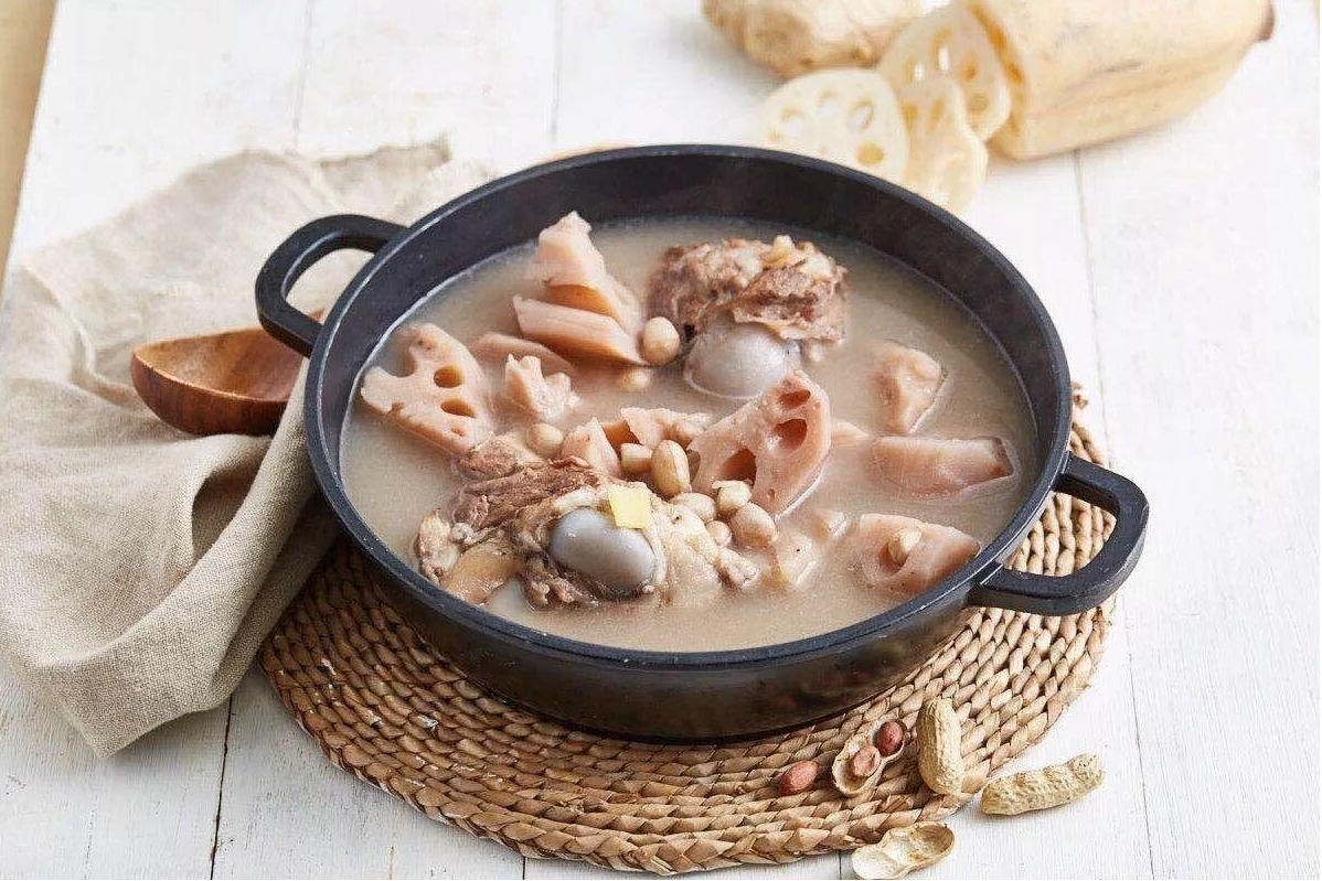 初中生“标准身高表”新鲜出炉，这个高度算合格，你达到了吗