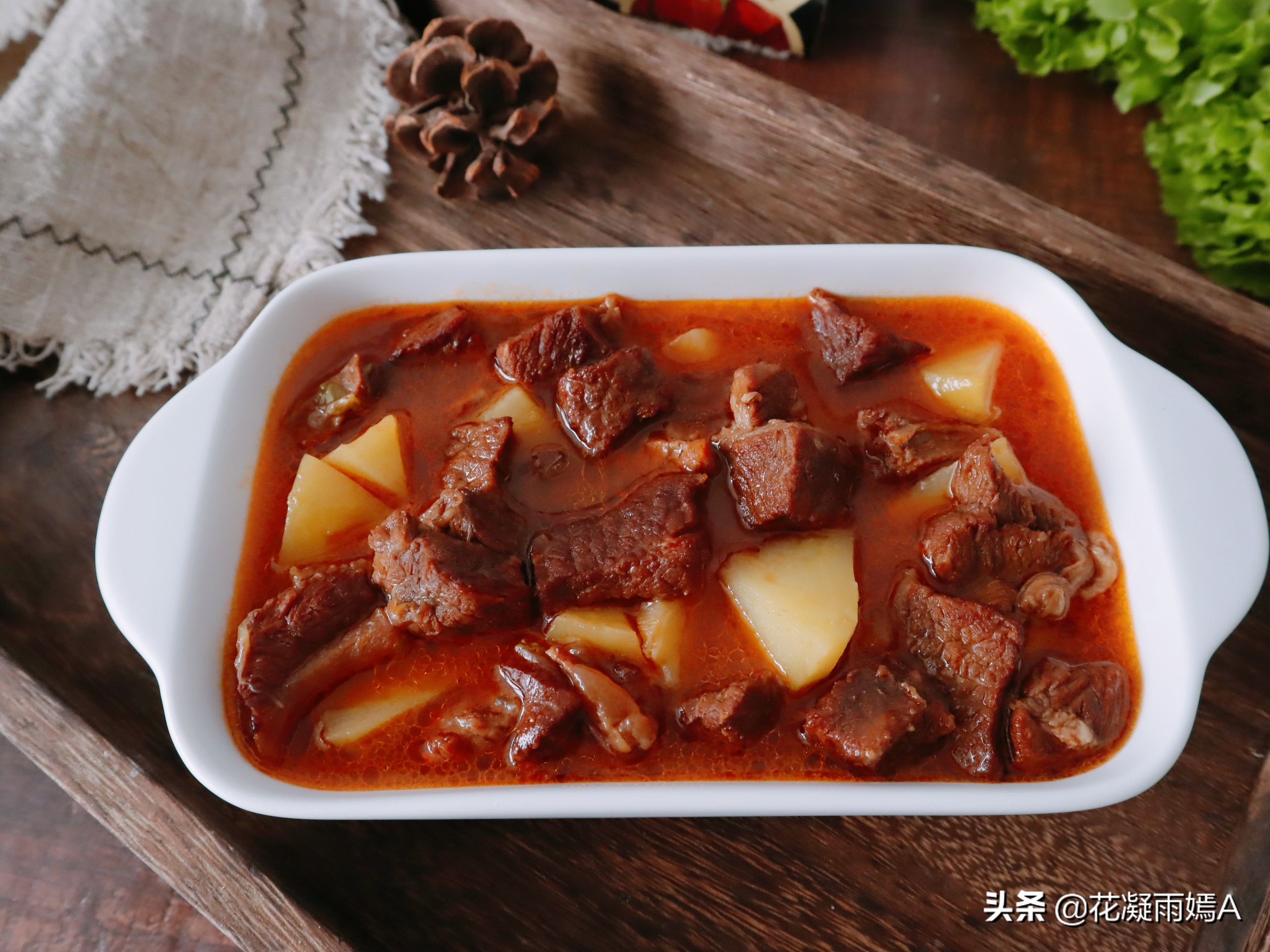 炖牛肉不好烂，加个山楂，半个小时软烂入味，老人都能嚼得动