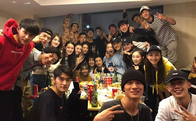 为啥大学同学聚会成“差生天下”？学霸不会参加，4个原因很现实