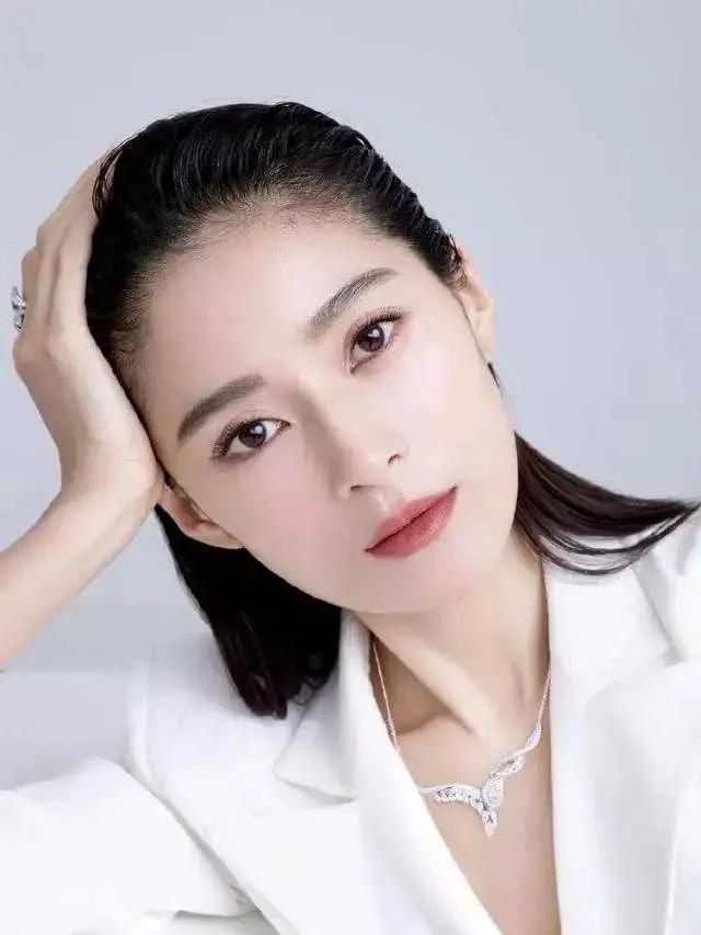 30张美女写真照，诠释了30种不同类型的美