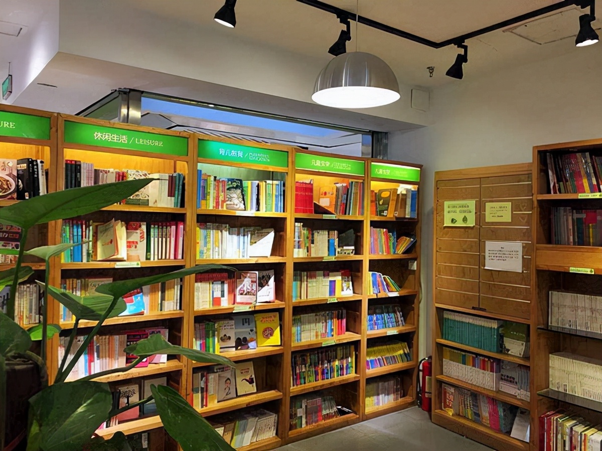 文艺书屋的唯美句子(京城清新风书店推荐) - 火句子