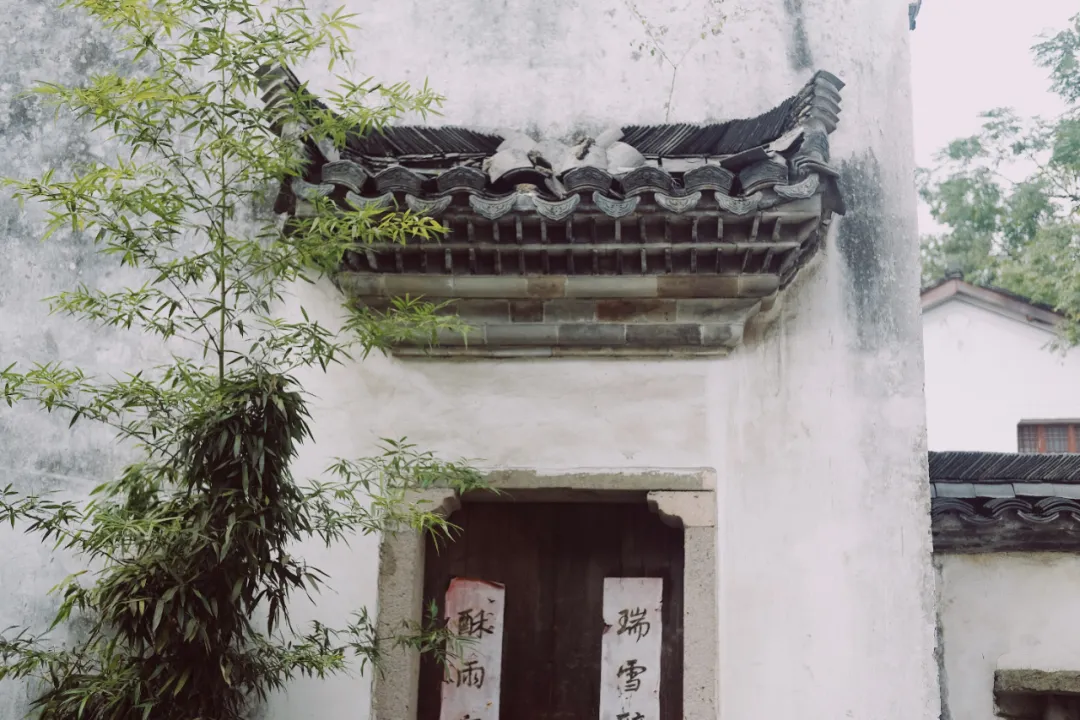 每顿人均20块，坐高铁来这座浙西小县城吃个过瘾