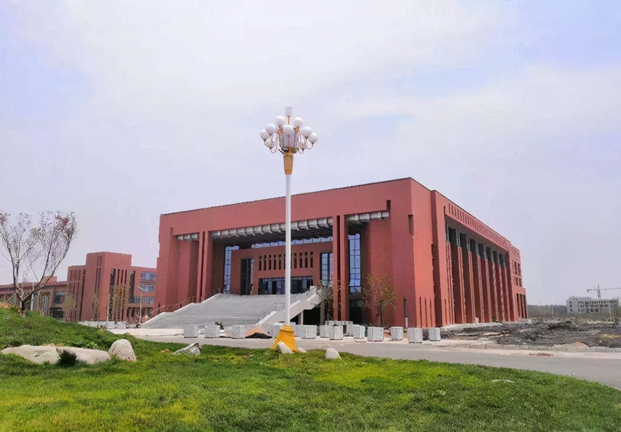 河北十大高校排名，燕山大学领衔第一，河工大进前三