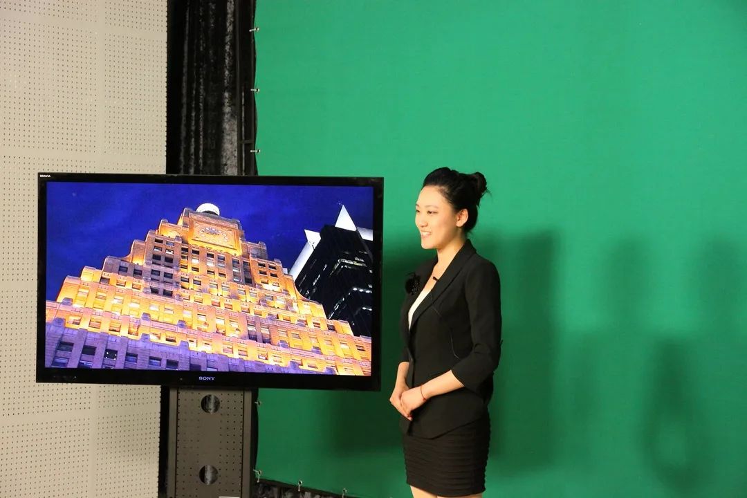 日新月著 博闻多识 | 浙江传媒学院新闻与传播学院欢迎你！