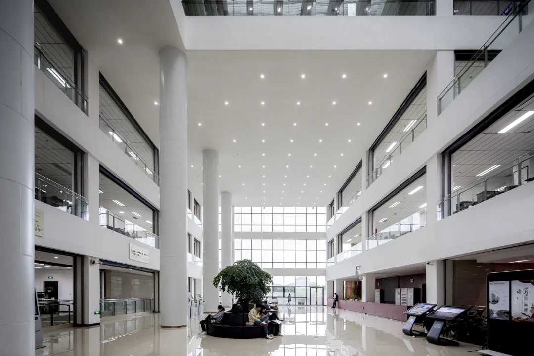 医疗建筑在城市中发挥什么作用？听清华建筑设计院副院长刘玉龙论