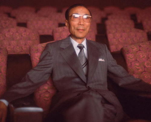 邵逸夫一生捐赠6000多座逸夫楼，为何有的“逸”字少一点