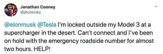 特斯拉车主沙漠被困：智能驾驶警钟长鸣